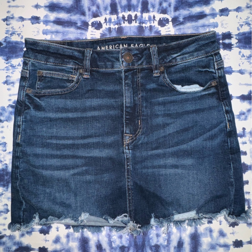 American Eagle Hi-Rise Mini size 6